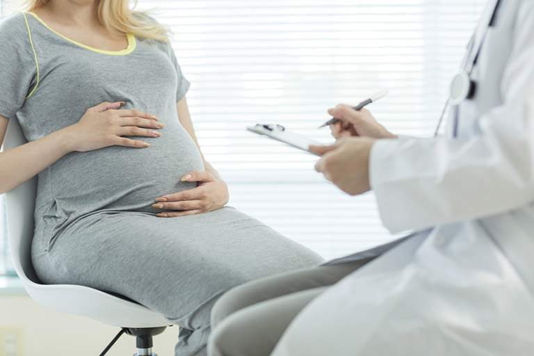 Chụp cộng hưởng từ (MRI) không được chỉ định cho phụ nữ đang mang thai