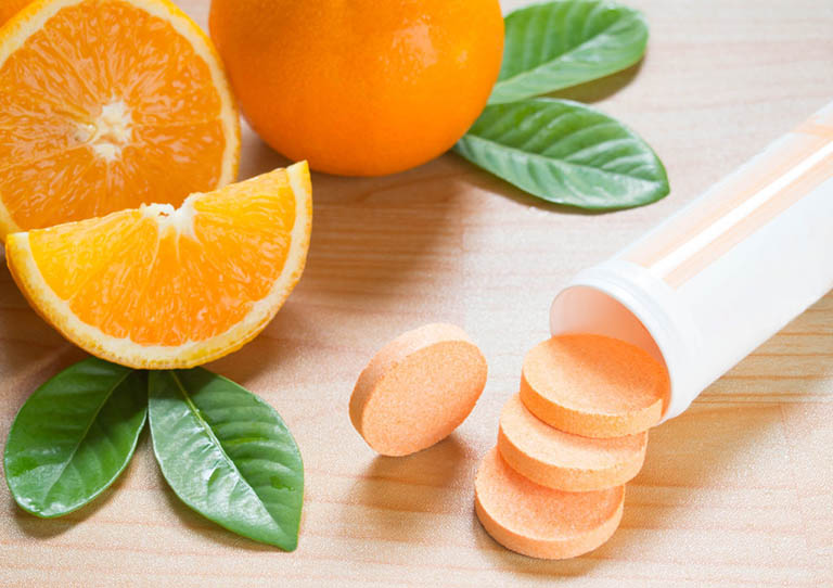 Tăng cường bổ sung vitamin C và các khoáng chất thiết yếu