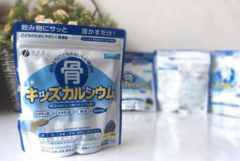 giá bán bột Canxi Cá Tuyết Nhật Bản 140g