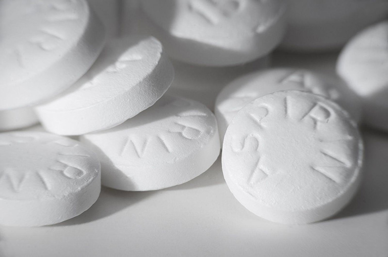 Aspirin có khả năng làm tăng nguy cơ phát sinh tác dụng phụ của thuốc tiêm trị loãng xương