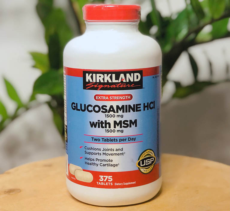 Kirkland Glucosamine HCL 1500mg giúp tái tạo sụn khớp