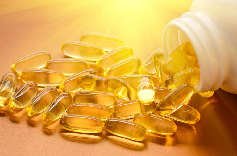 Dùng thuốc bổ sung vitamin D điều trị nhuyễn xương