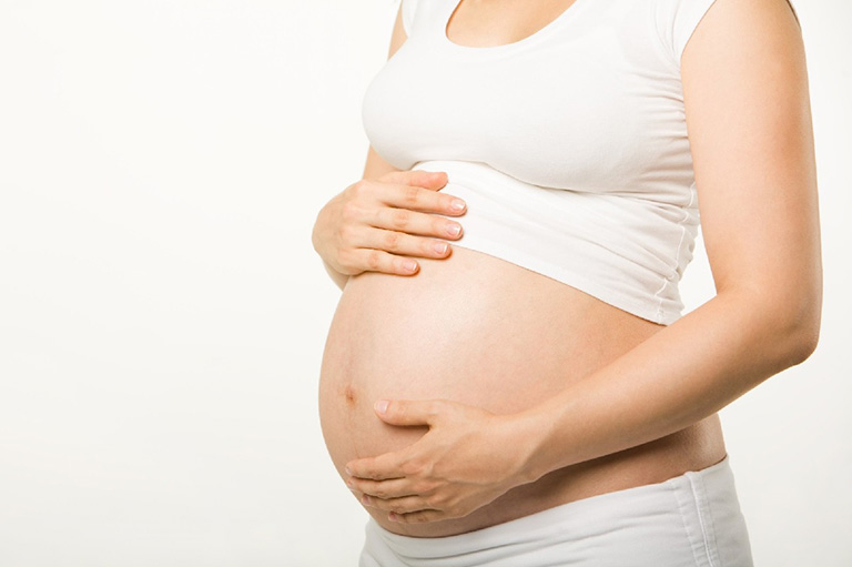 Xạ hình xương không được chỉ định cho phụ nữ mang thai 